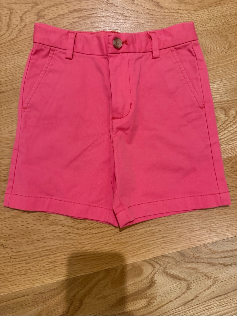 NWOT Boys’ Vineyard Vines Chino Shorts size 6
